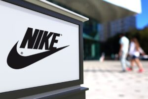 Logo NIKE taglio personale