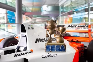 sega-trophy-sonic-the-hedgehog-senna