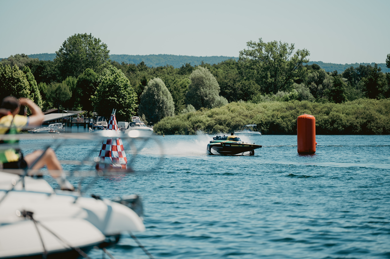 E1 Series investitori