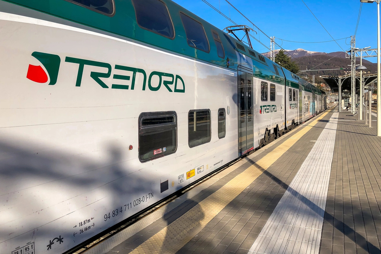 trasporti treni trenord