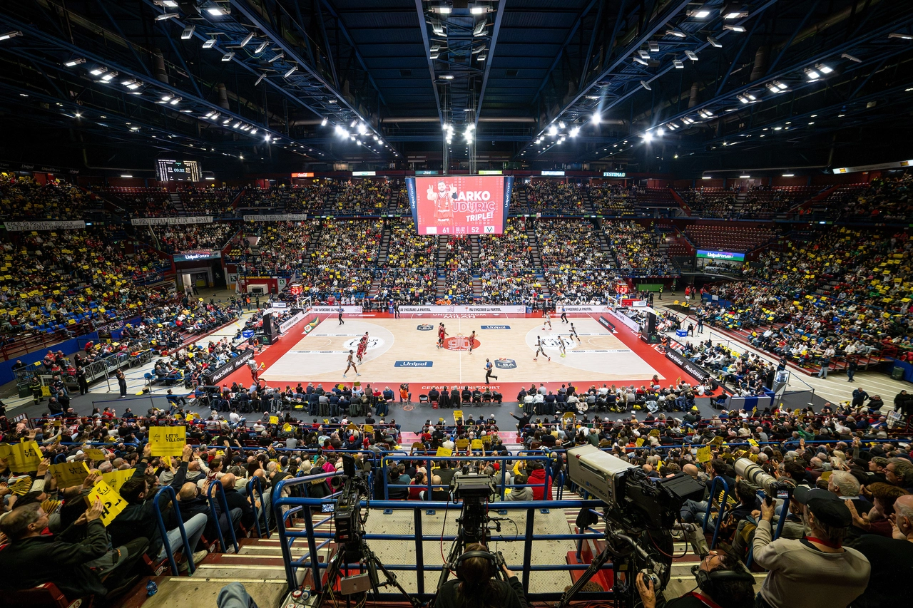 Milano - Bologna, Unipol Forum