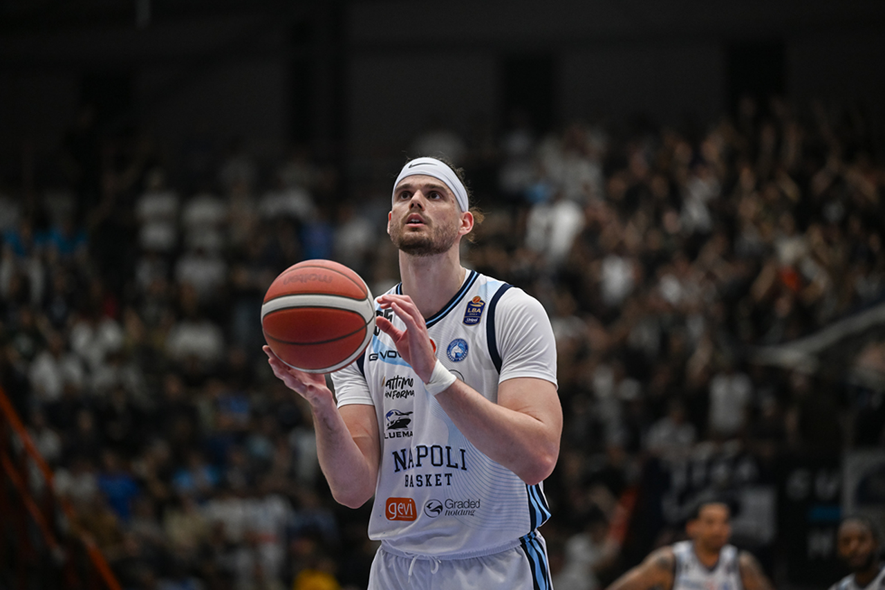 Napoli basket budget